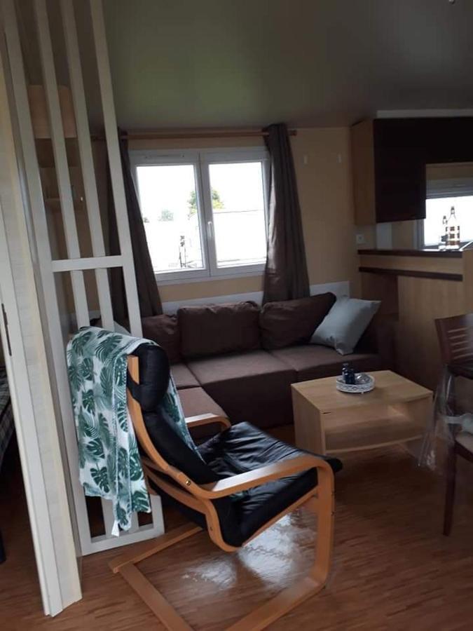 Stacaravan 4Pers In Bredene Met Eigen Tuintje 2449 Exterior photo